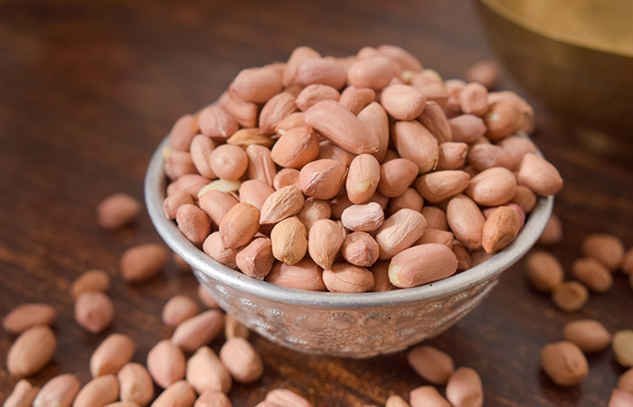 Raw spanish java peanut kernels 